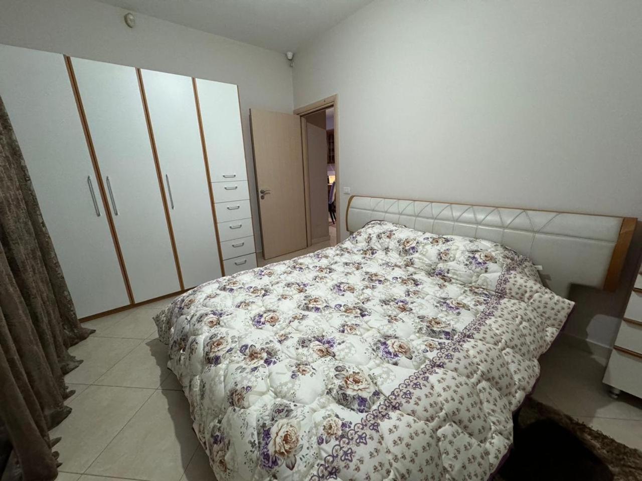Appartement Me Qira Ditore Astir